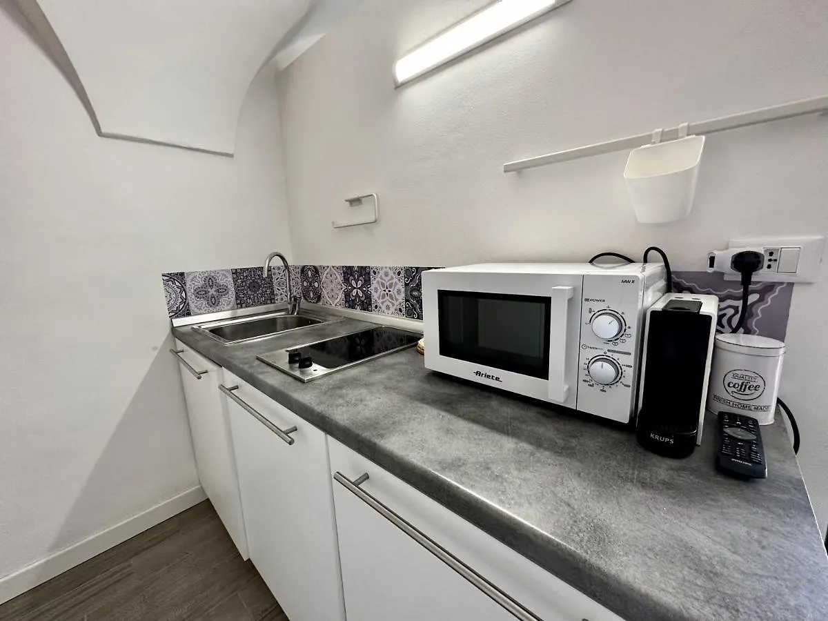 Apartment Suite Cavour 26 - Pieno Centro A Sanremo Italy