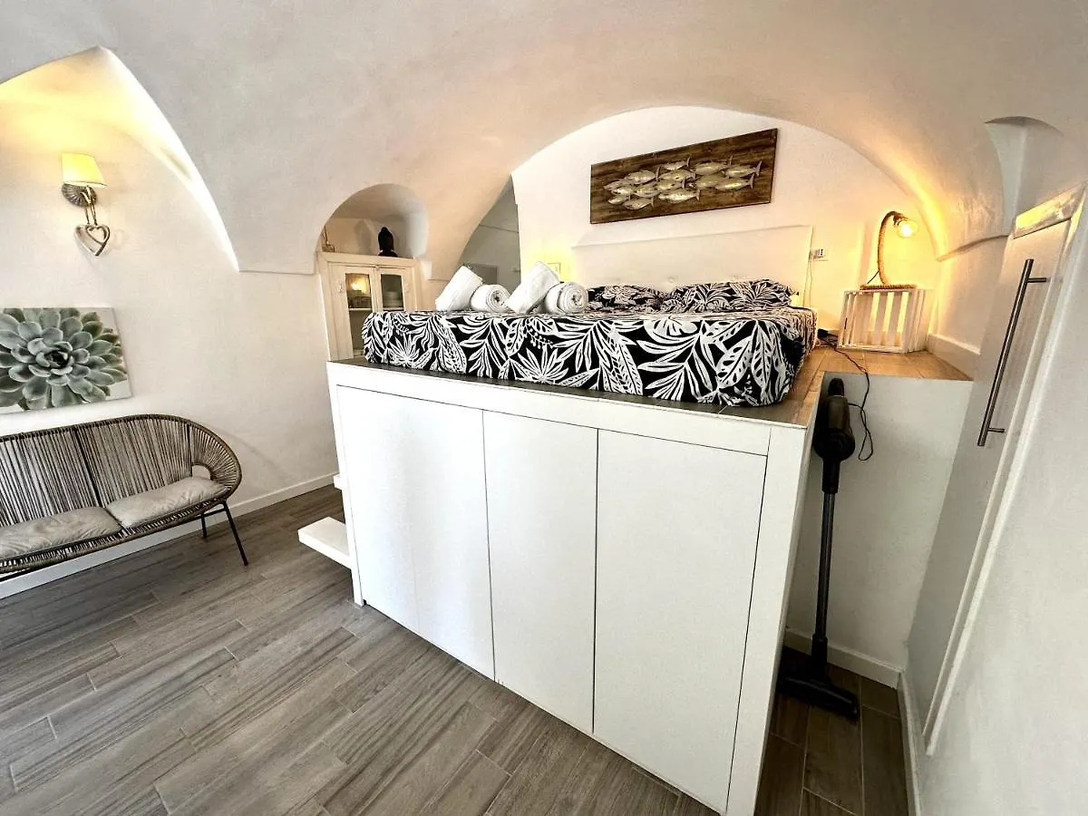 Suite Cavour 26 - Pieno Centro A Sanremo